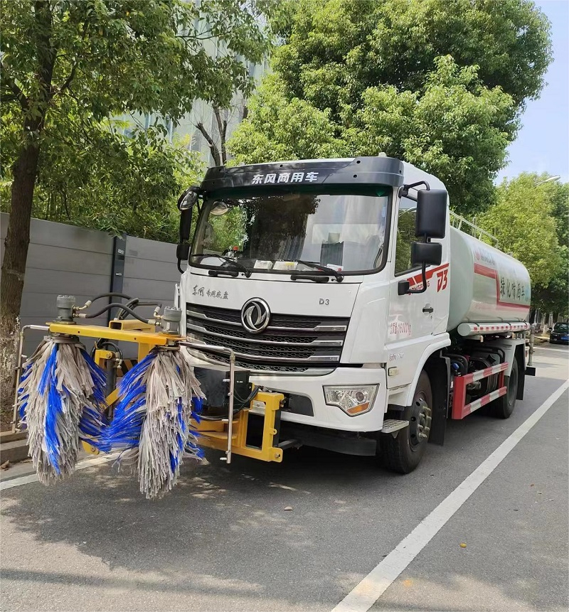 護欄清洗車